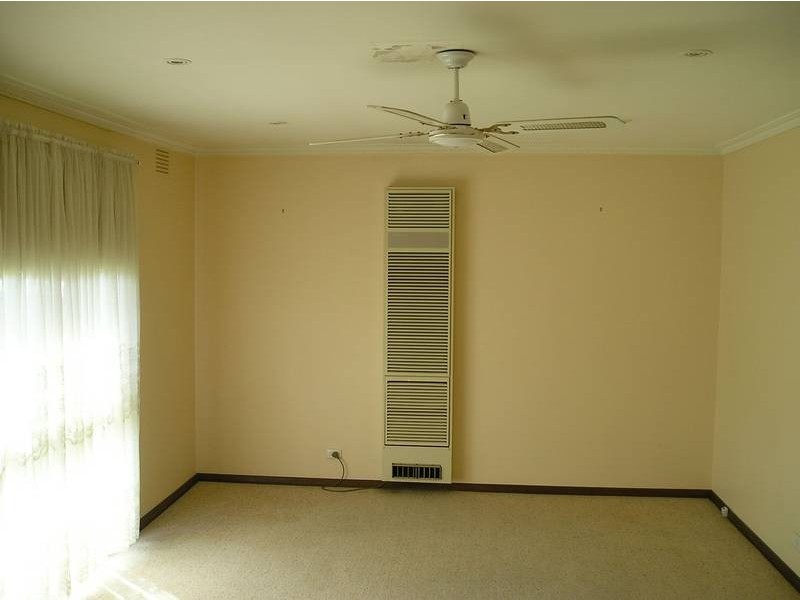 1/3 Braeside Avenue, Ringwood East VIC 3135