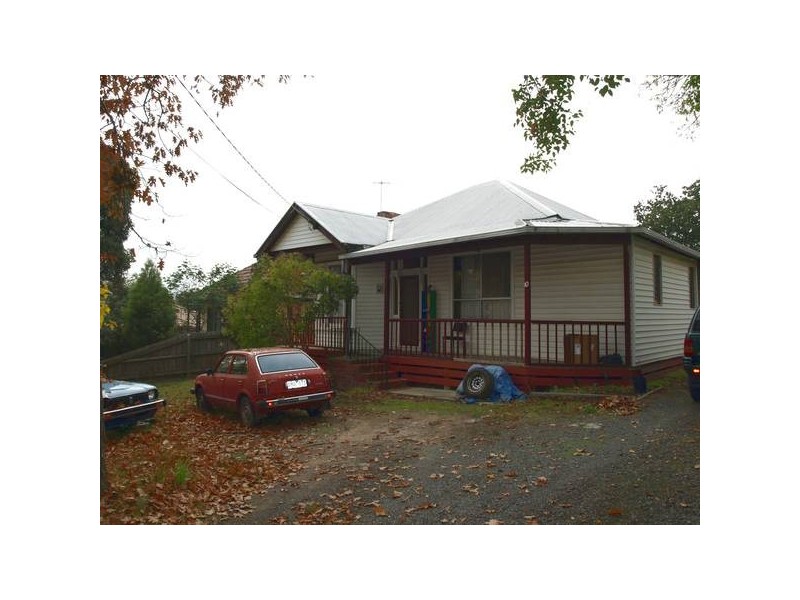 10 Burwood Avenue, Ringwood VIC 3134