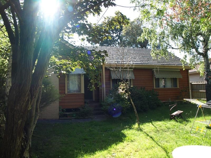 1/15 Highton Street, Ringwood East VIC 3135