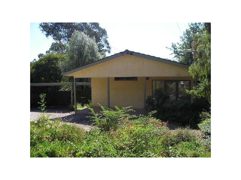 19 Monomeith Street, Mooroolbark VIC 3138