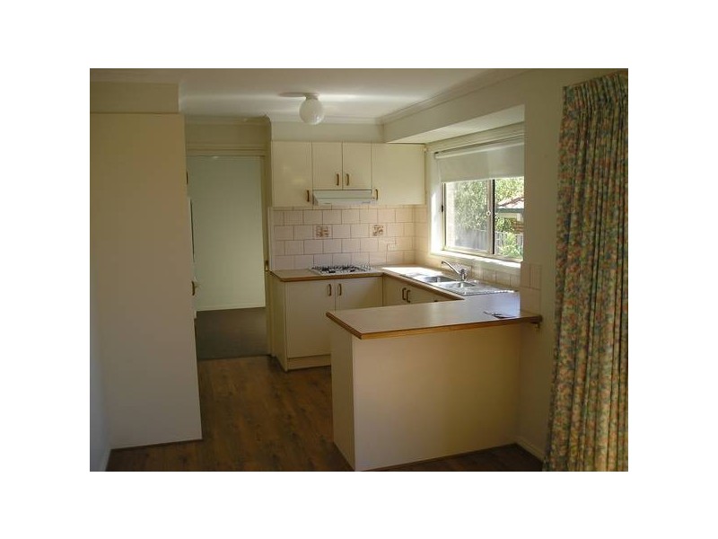 1/20 Sherbrook Avenue, Ringwood VIC 3134