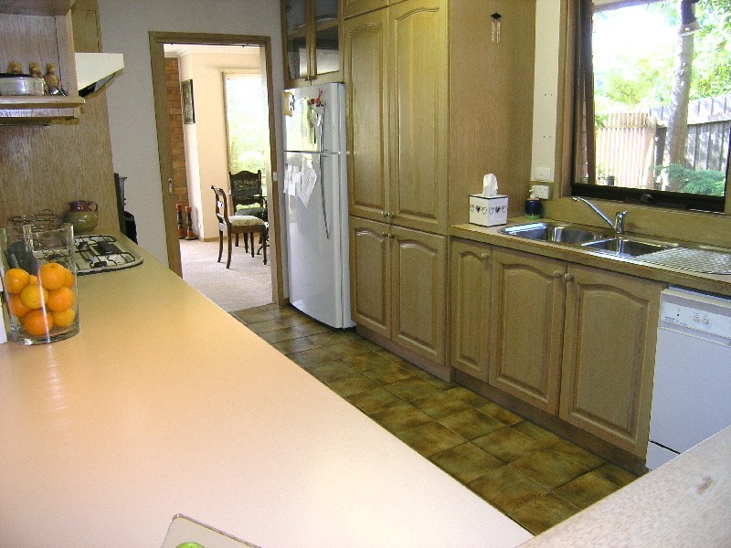 4 Oakleaf Court, Ringwood North VIC 3134