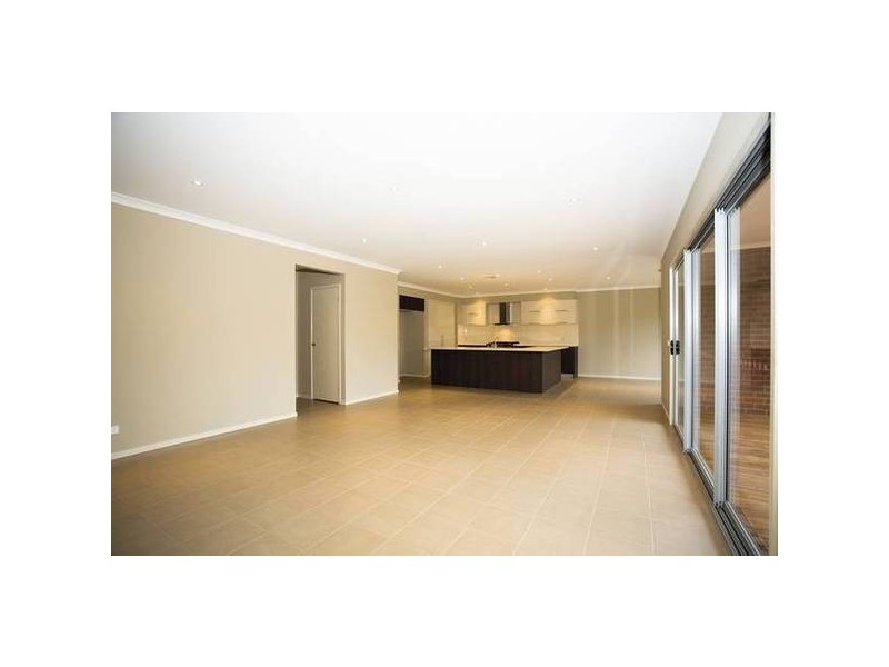 Mina Court, Ringwood North VIC 3134
