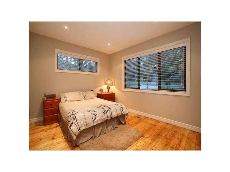 Alice Street, Croydon North VIC 3136