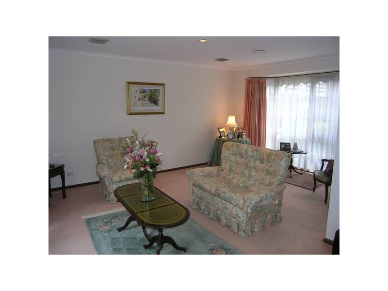 Thomas Street, Ringwood VIC 3134