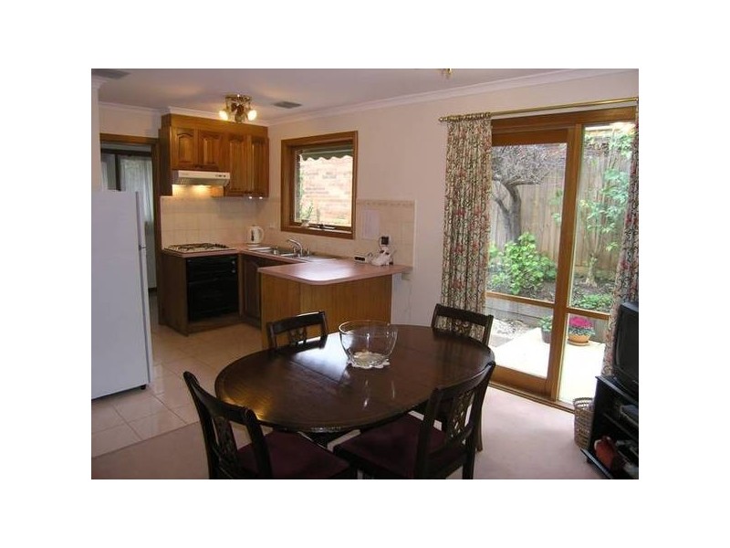 Thomas Street, Ringwood VIC 3134