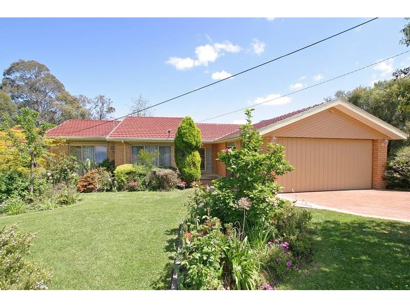 22 Thurleigh Avenue, Croydon South VIC 3136