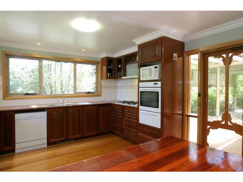 22 Thurleigh Avenue, Croydon South VIC 3136