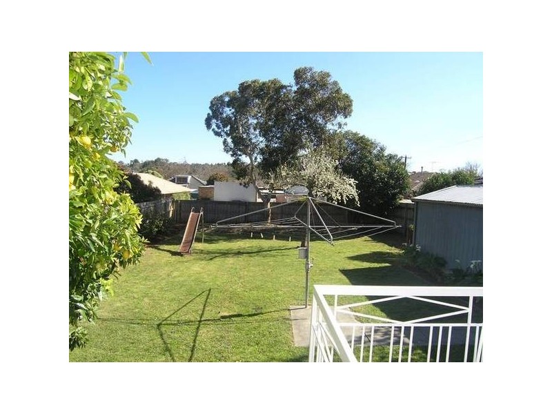 Robinson Street, Croydon VIC 3136