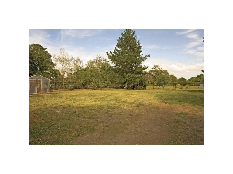 75 Wonga Road, Ringwood North VIC 3134