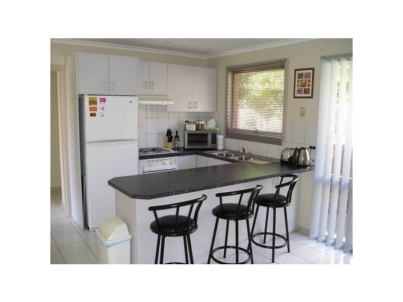 48a Longfellow Avenue, Mooroolbark VIC 3138