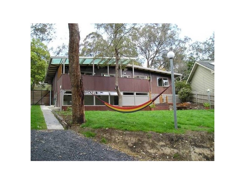 48 Felix Crescent, Ringwood North VIC 3134