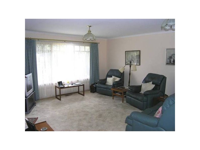 1/10 Oliver Street, Ringwood VIC 3134