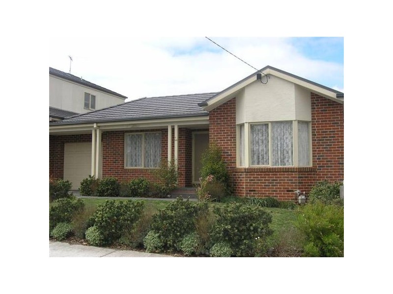 2/125 Bedford Road, Ringwood East VIC 3135