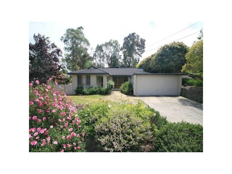 2 Tulip Court, Warranwood VIC 3134