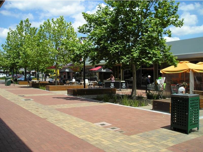 18 Brittania Mall, Mitcham VIC 3132