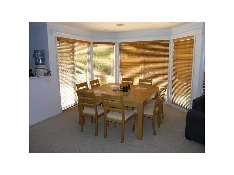 2 Bluegum Lane, Croydon South VIC 3136