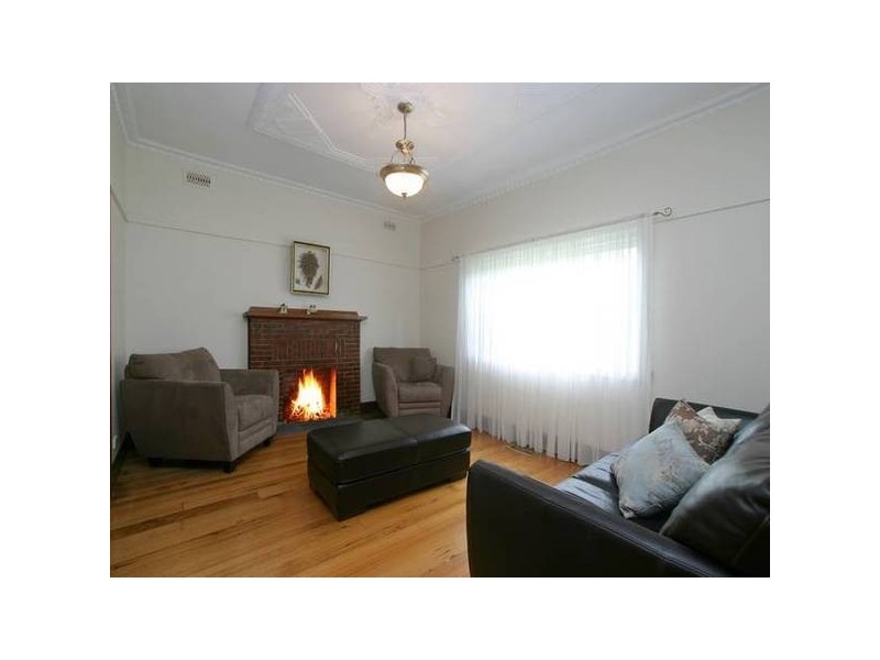 23 Kendall Street, Ringwood VIC 3134