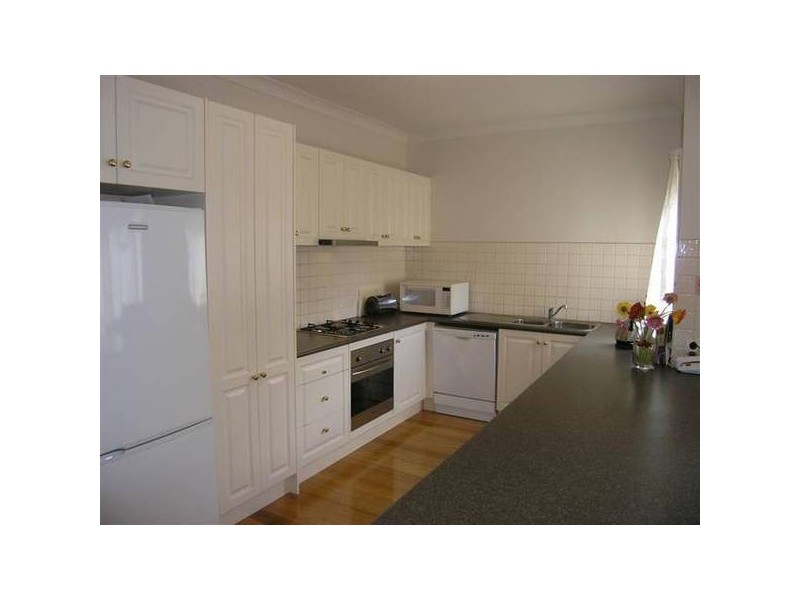 2/125 Bedford Road, Ringwood East VIC 3135