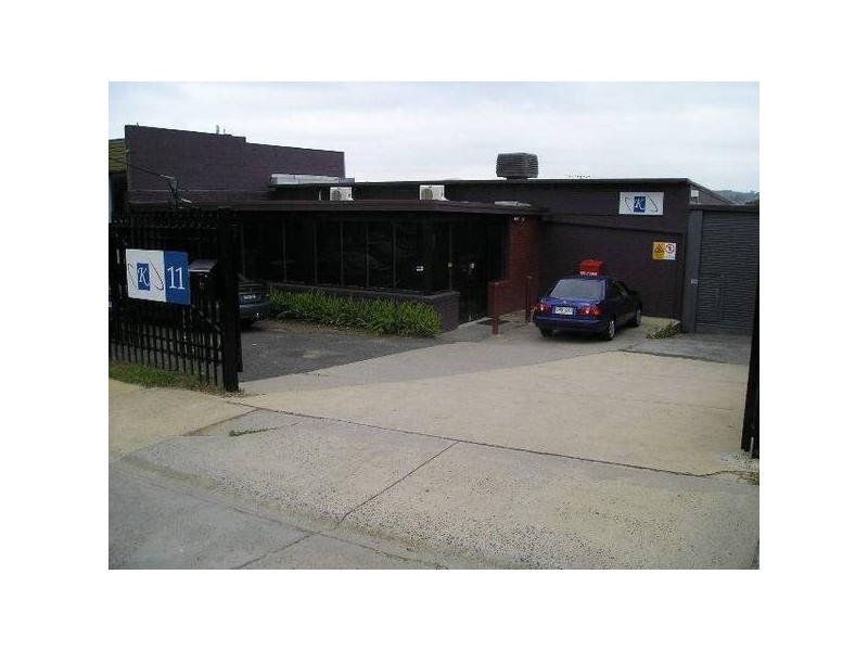 11 Florence Street, Burwood VIC 3125