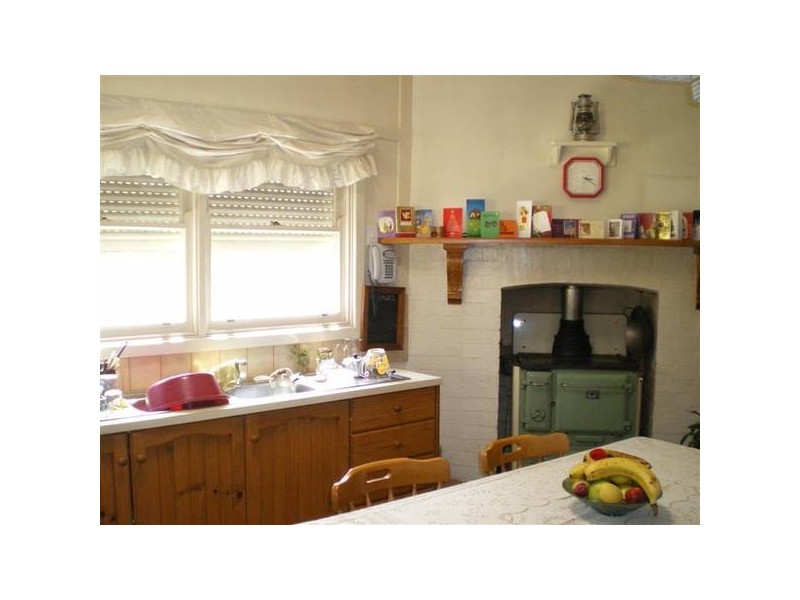 72-74 Taylor Road, Mooroolbark VIC 3138