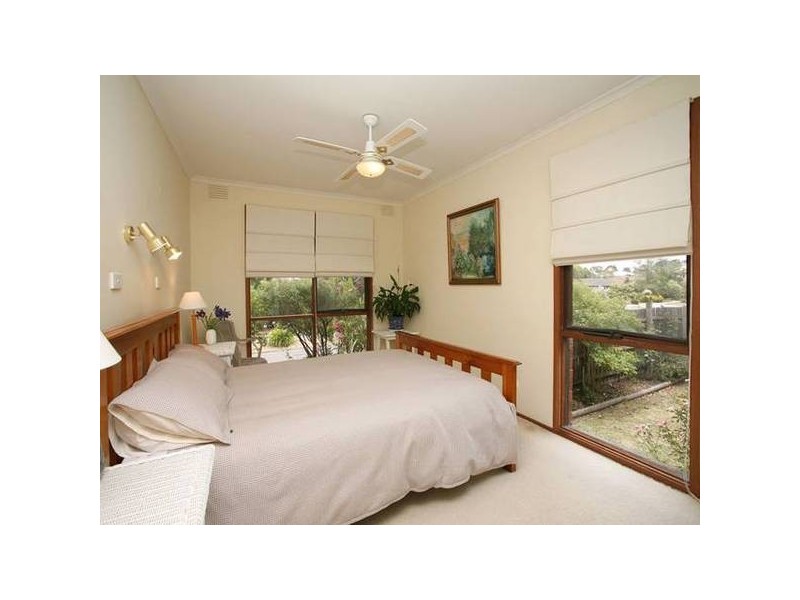 10 Gahnia Close, Ringwood North VIC 3134