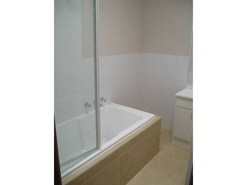 3/23 Pitt Street, Ringwood VIC 3134