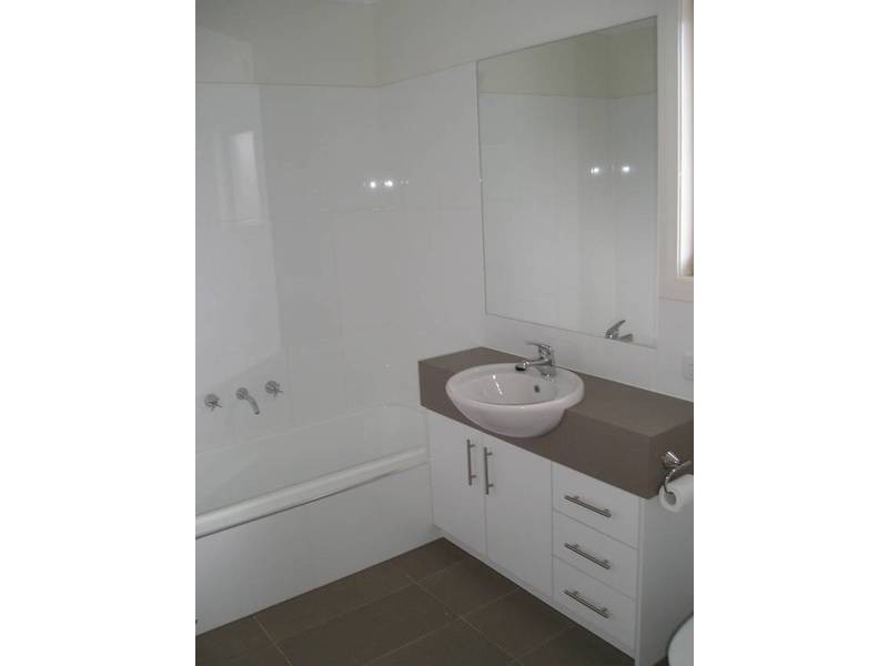 17 Sandgate Avenue, Croydon VIC 3136