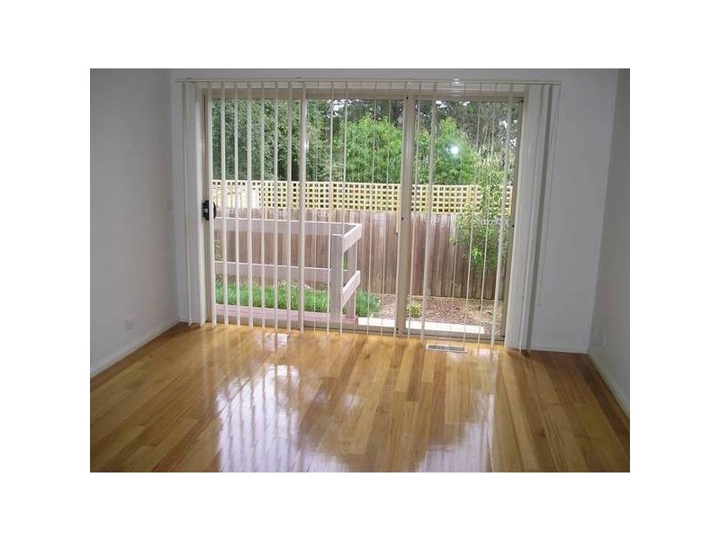 17 Sandgate Avenue, Croydon VIC 3136