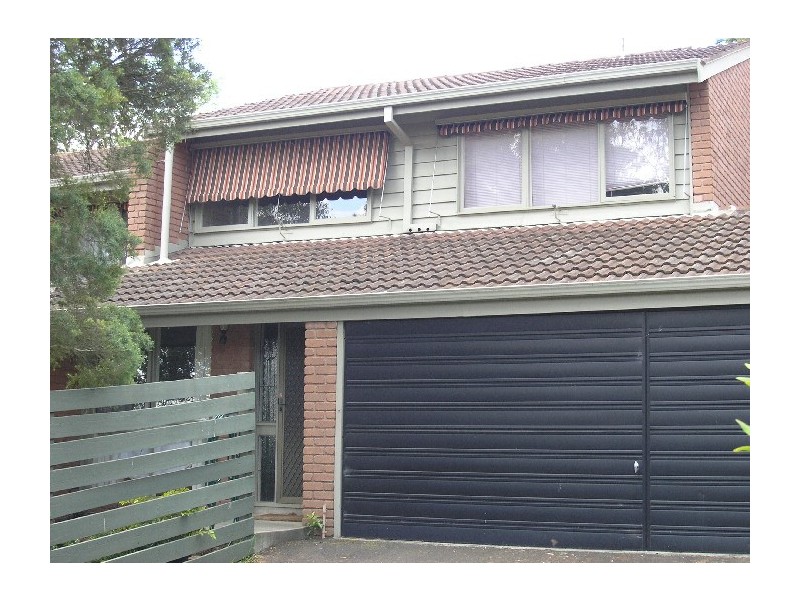 8/4 Illoura Avenue, Ringwood VIC 3134