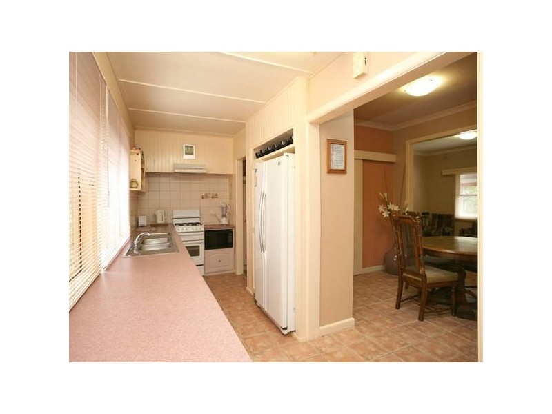 19 Herbert Street, Ringwood VIC 3134