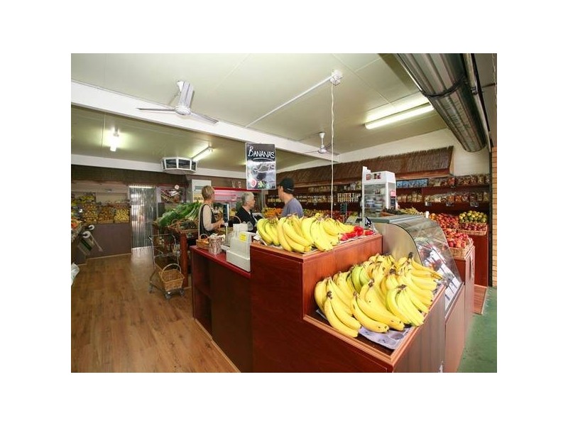 54 Railway Avenue, Ringwood East VIC 3135