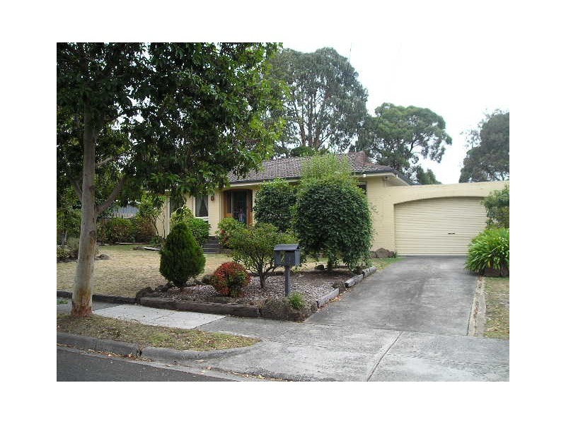 1 McCure Court, Ringwood East VIC 3135
