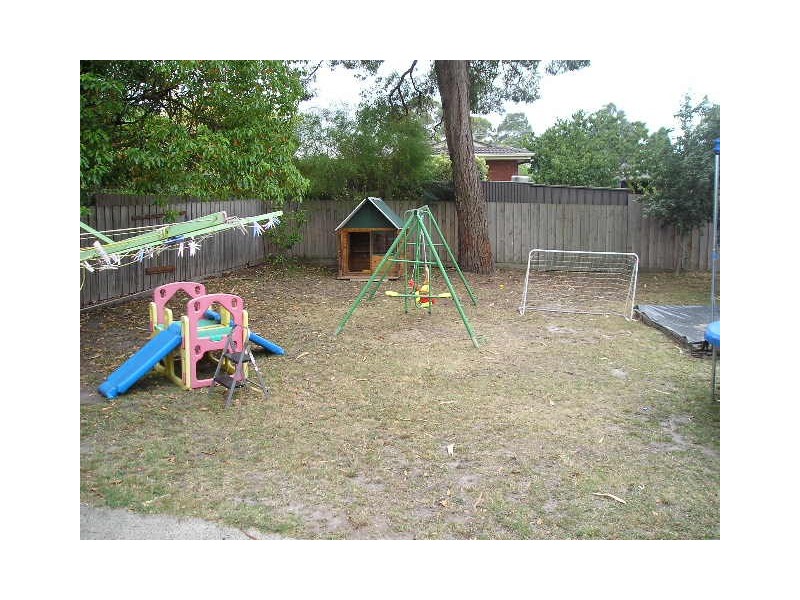 1 McCure Court, Ringwood East VIC 3135