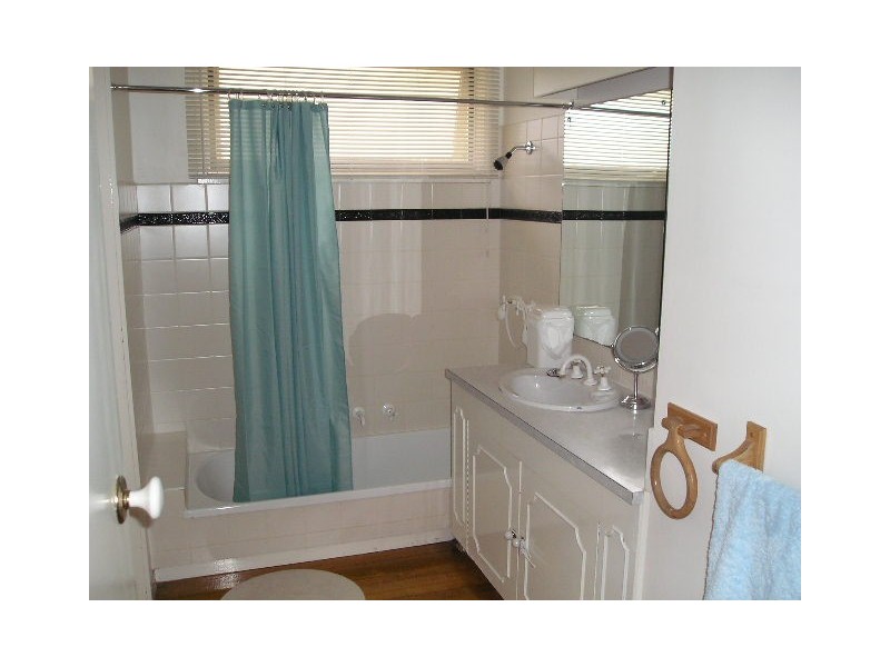 1 McCure Court, Ringwood East VIC 3135