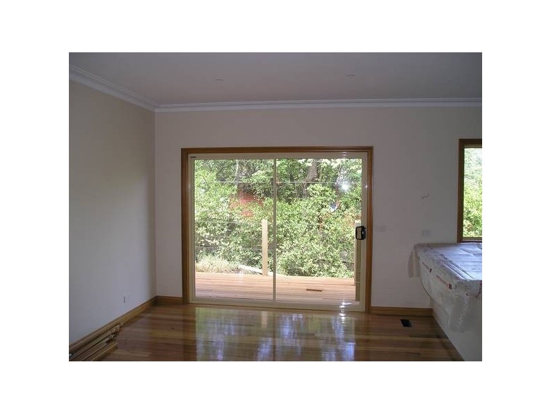 2/13 Herbert Street, Ringwood VIC 3134