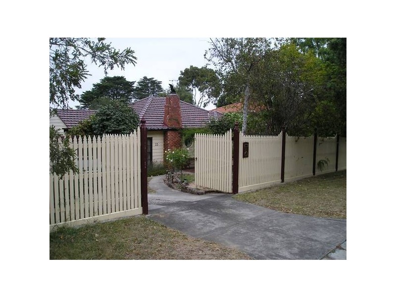 23 Andrew Street, Ringwood VIC 3134