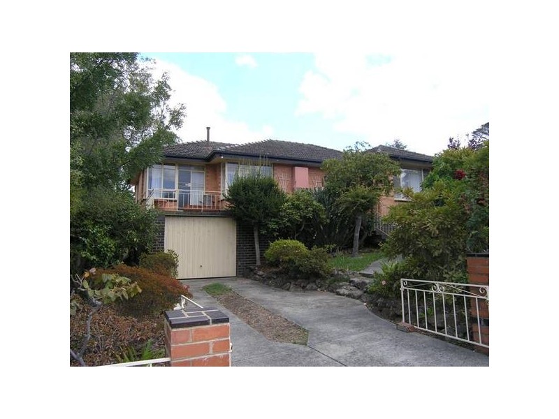 8 Panfield Avenue, Ringwood VIC 3134