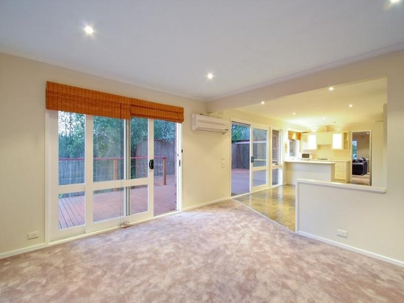 4 Tanya Court, Croydon Hills VIC 3136