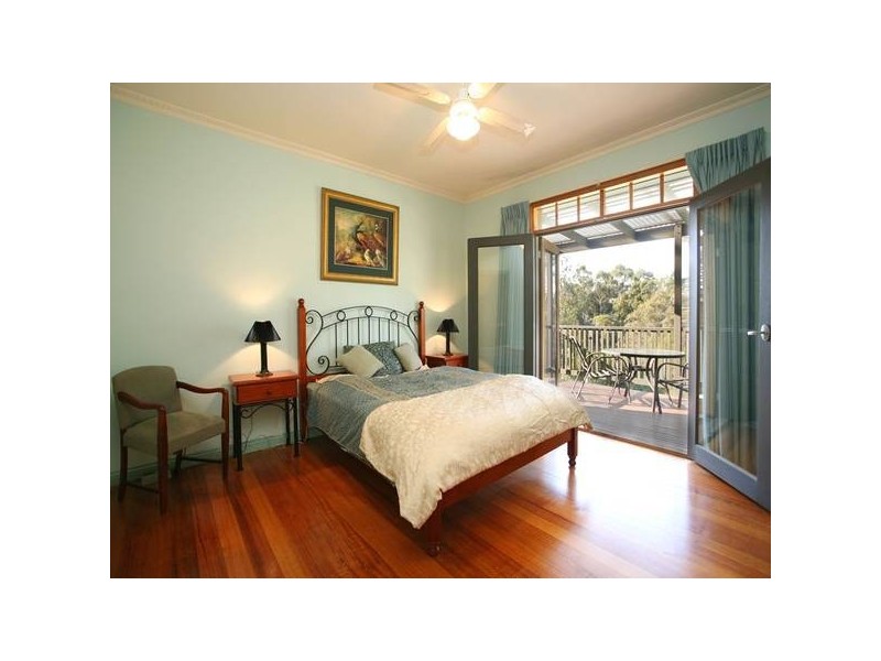 44 Chirnside Drive, Chirnside Park VIC 3116