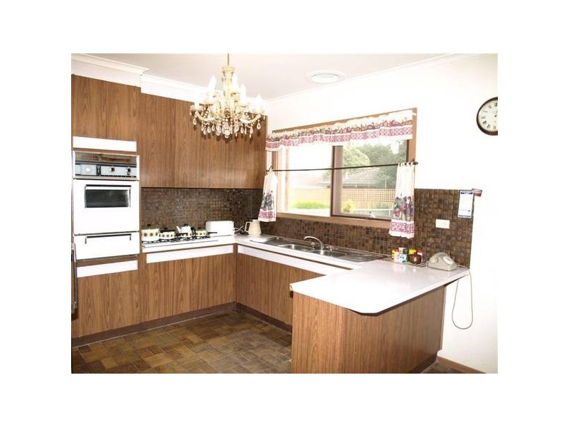 7 Cherrington Square, Wantirna VIC 3152