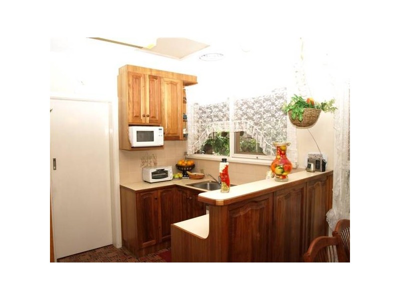 11 Sunhill Avenue, Ringwood North VIC 3134