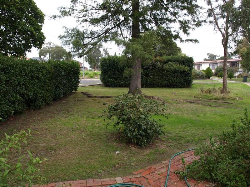 29 Blazey Road, Croydon South VIC 3136