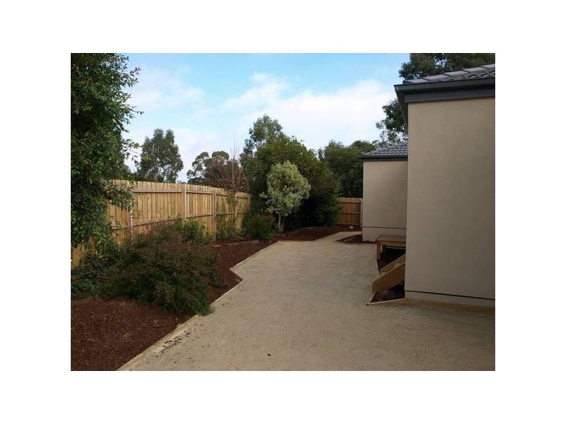 2/432 Hull Road, Mooroolbark VIC 3138