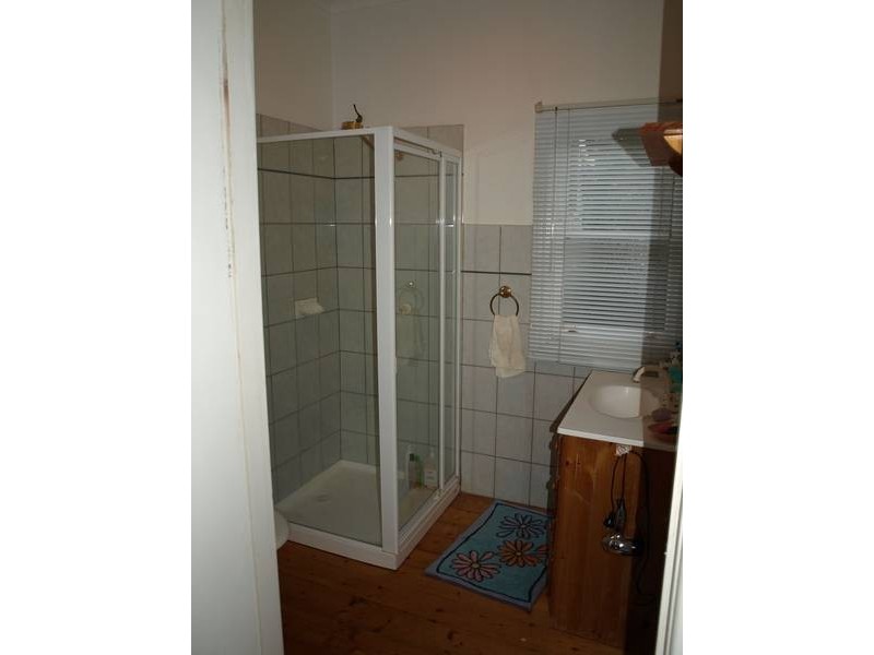 2a/11 Old Lilydale Road, Ringwood East VIC 3135