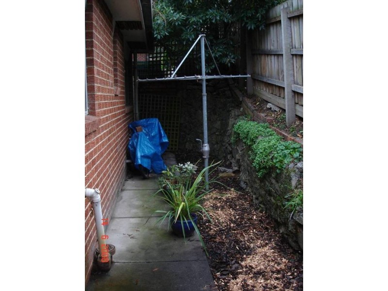 4/13 Glen Valley Road, Forest Hill VIC 3131