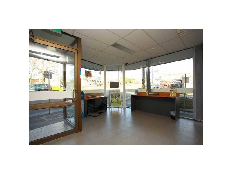 Shop 5/309 Main Street, Lilydale VIC 3140