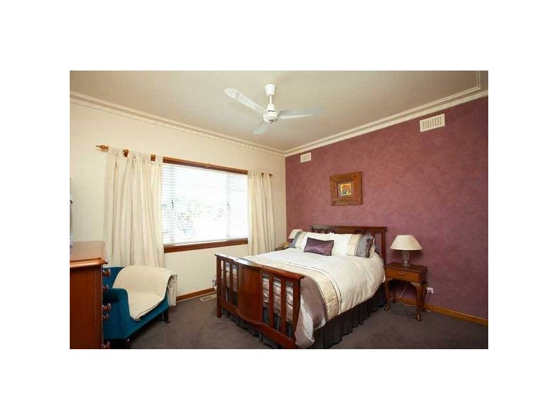 15 Henry Street, Ringwood VIC 3134