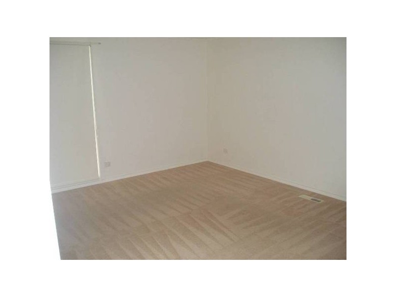 1/30 Unsworth Road, Ringwood North VIC 3134