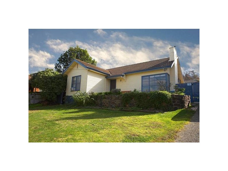 12 William Street, Ringwood VIC 3134